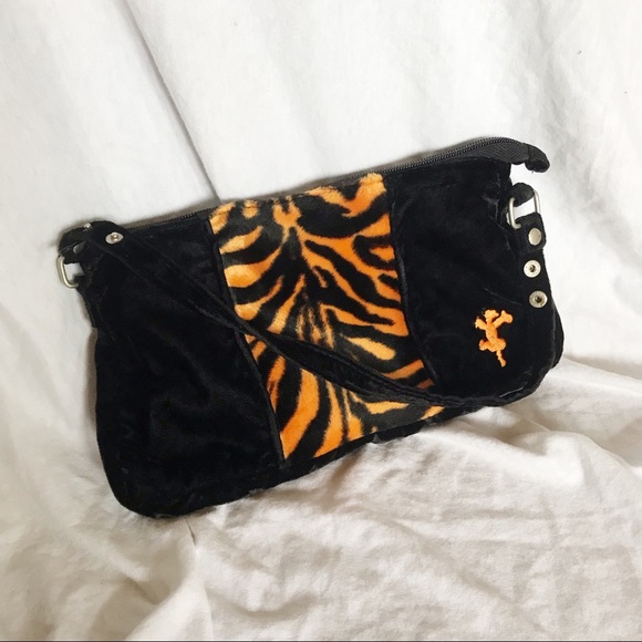 Disney Handbags - Tigger Mini Bag Disney Handbags - Tigger Mini Bag